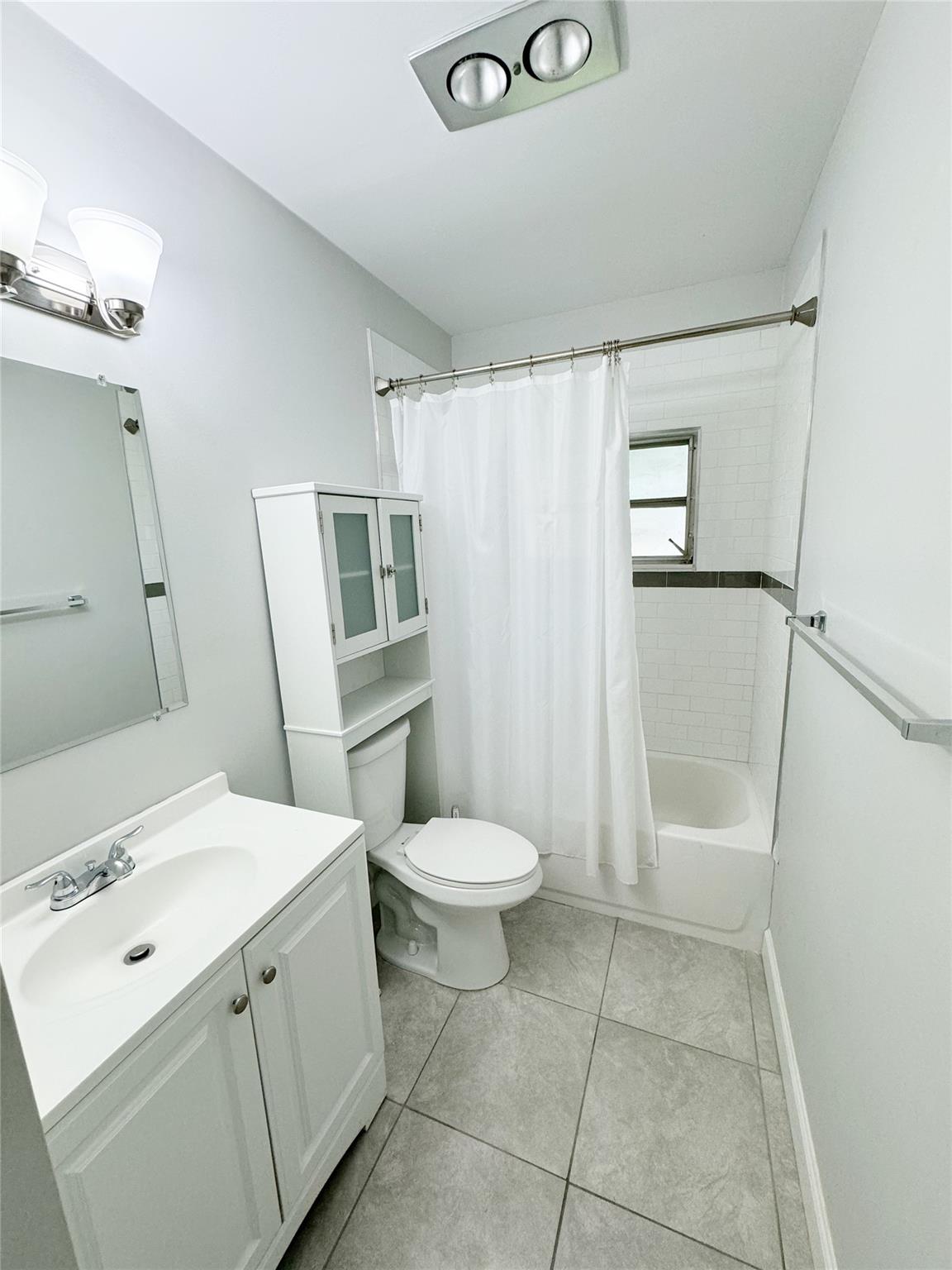 WESTWOOD COMMUNITY 3 - Residential Lease