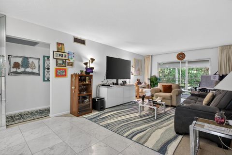 Tiny photo for 3002 Portofino Isle #E3, Coconut Creek, FL 33066 (MLS # B26026295)