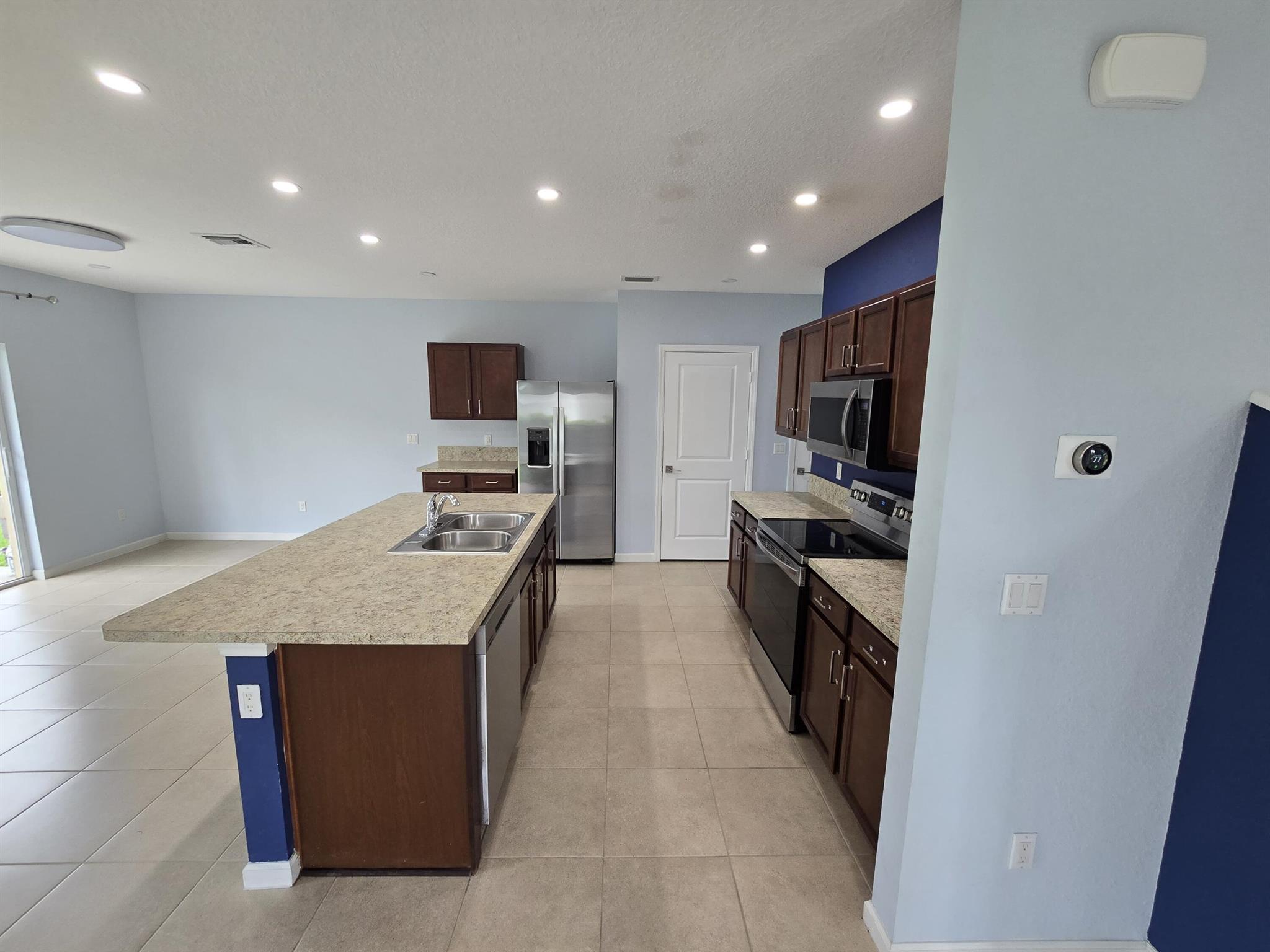 4999 Haverhill Pointe Drive