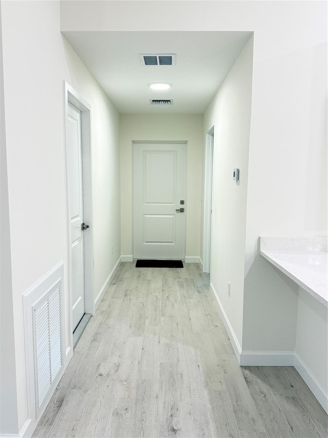 Oslo Park Unit 5 - Residential Lease