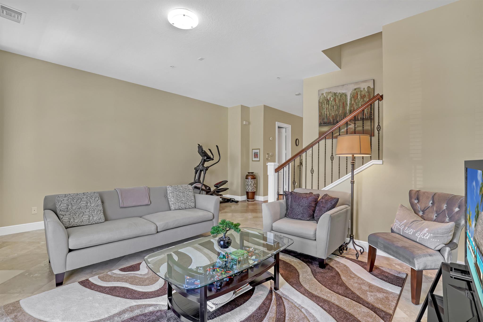 54 Via Floresta Drive