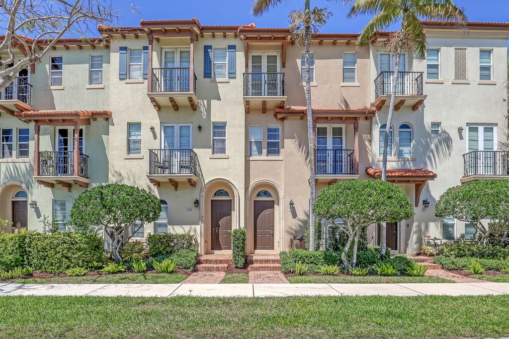 Photo of 54 Via Floresta Drive, Boca Raton, FL 33487 (MLS # R11074351)