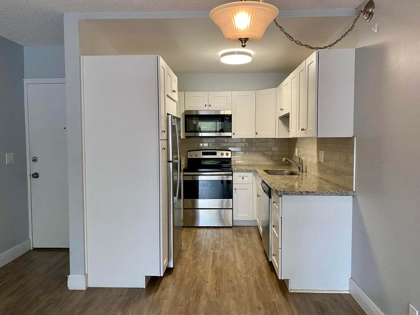 Spanish Oaks - Residential