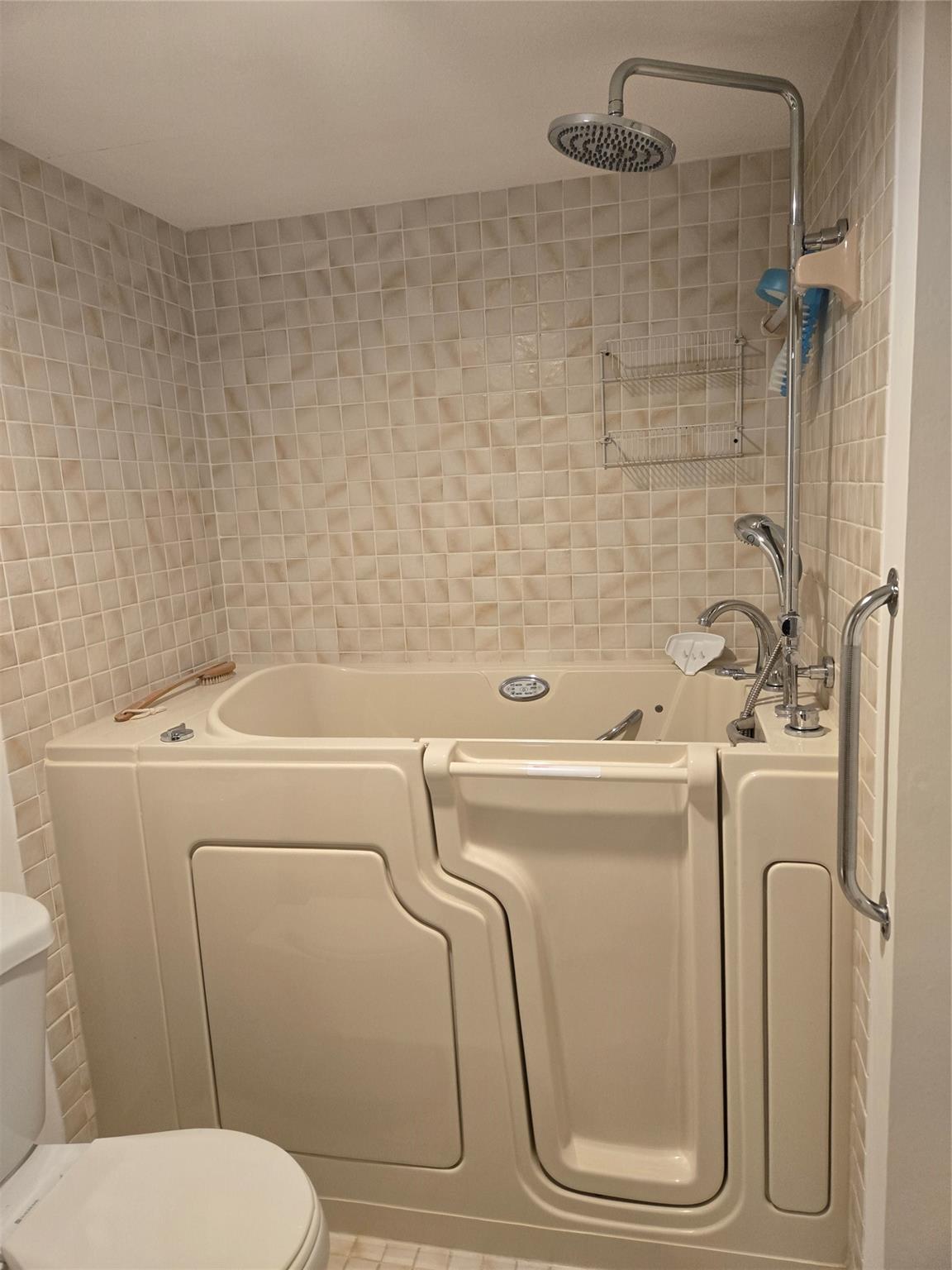 Aruba Village A Condo - Residential Lease