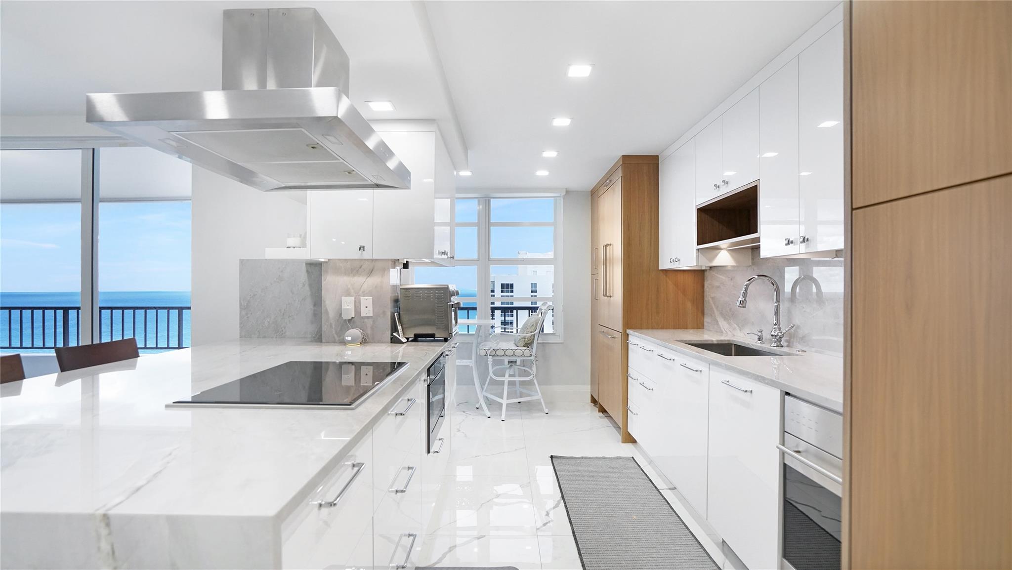 Plaza South - Residential Lease