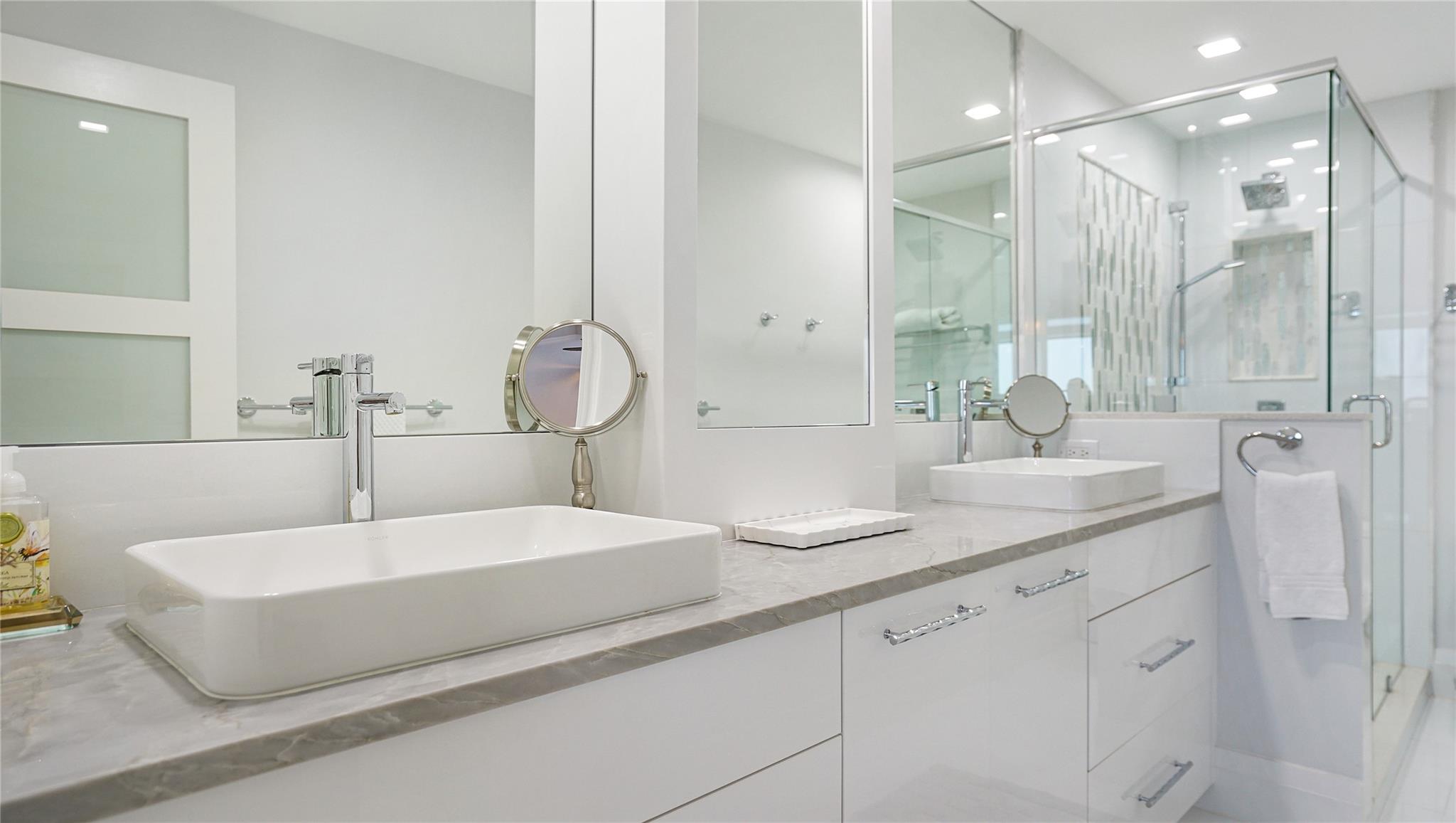 Plaza South - Residential Lease