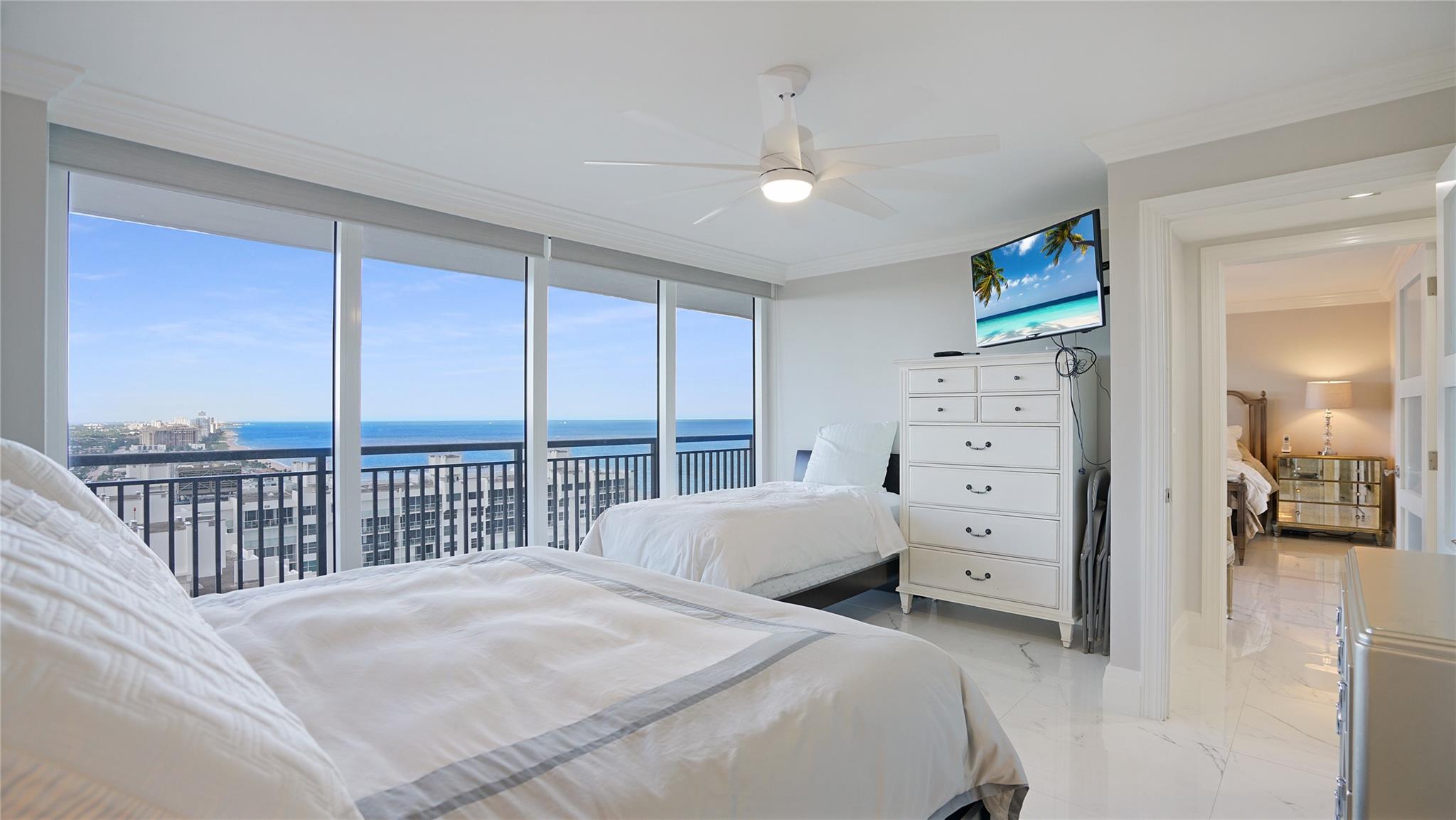 Plaza South - Residential Lease