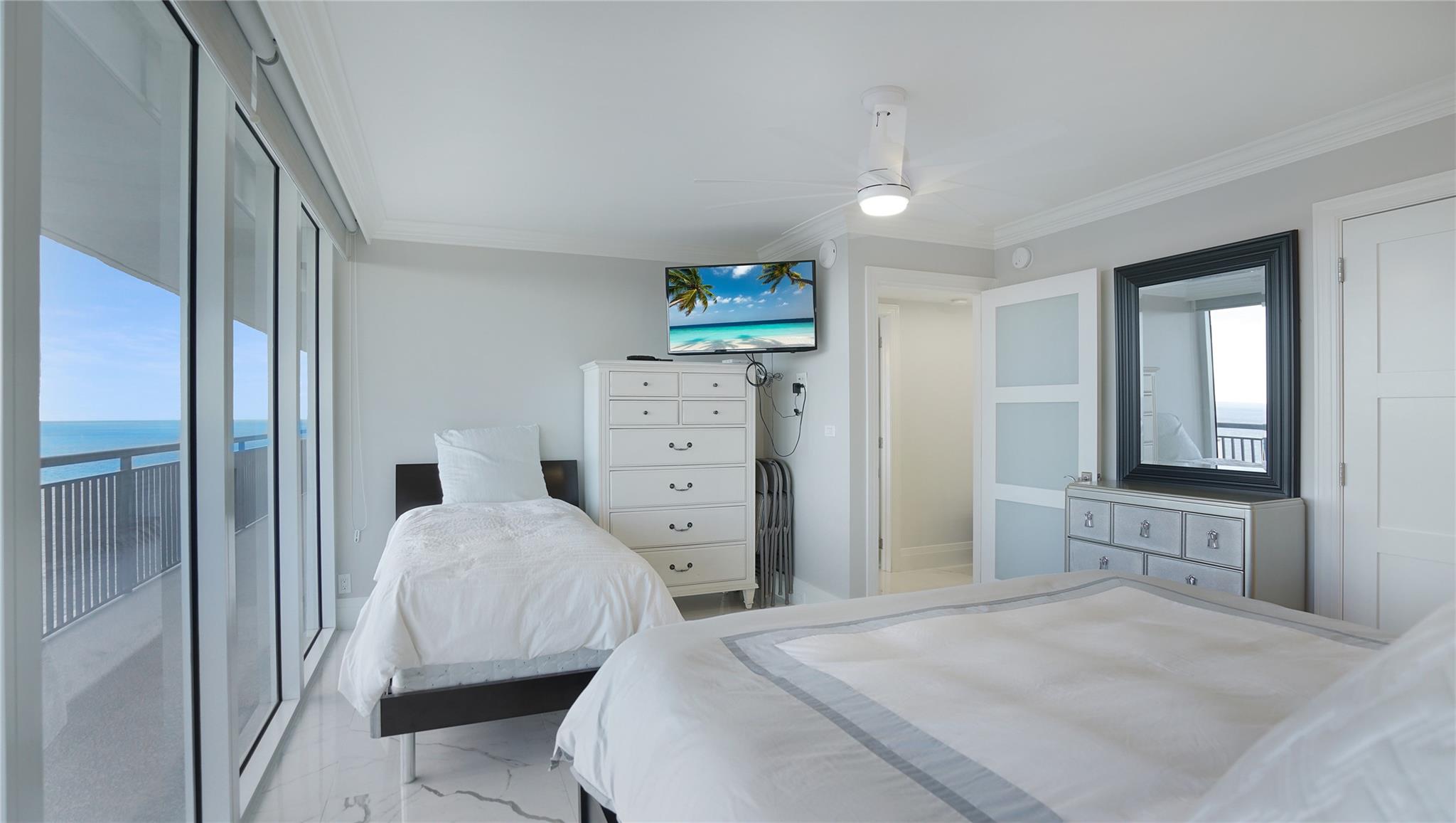 Plaza South - Residential Lease