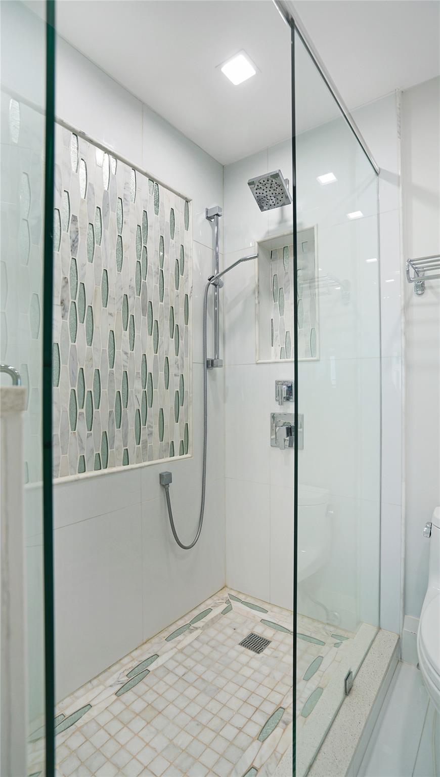 Plaza South - Residential Lease