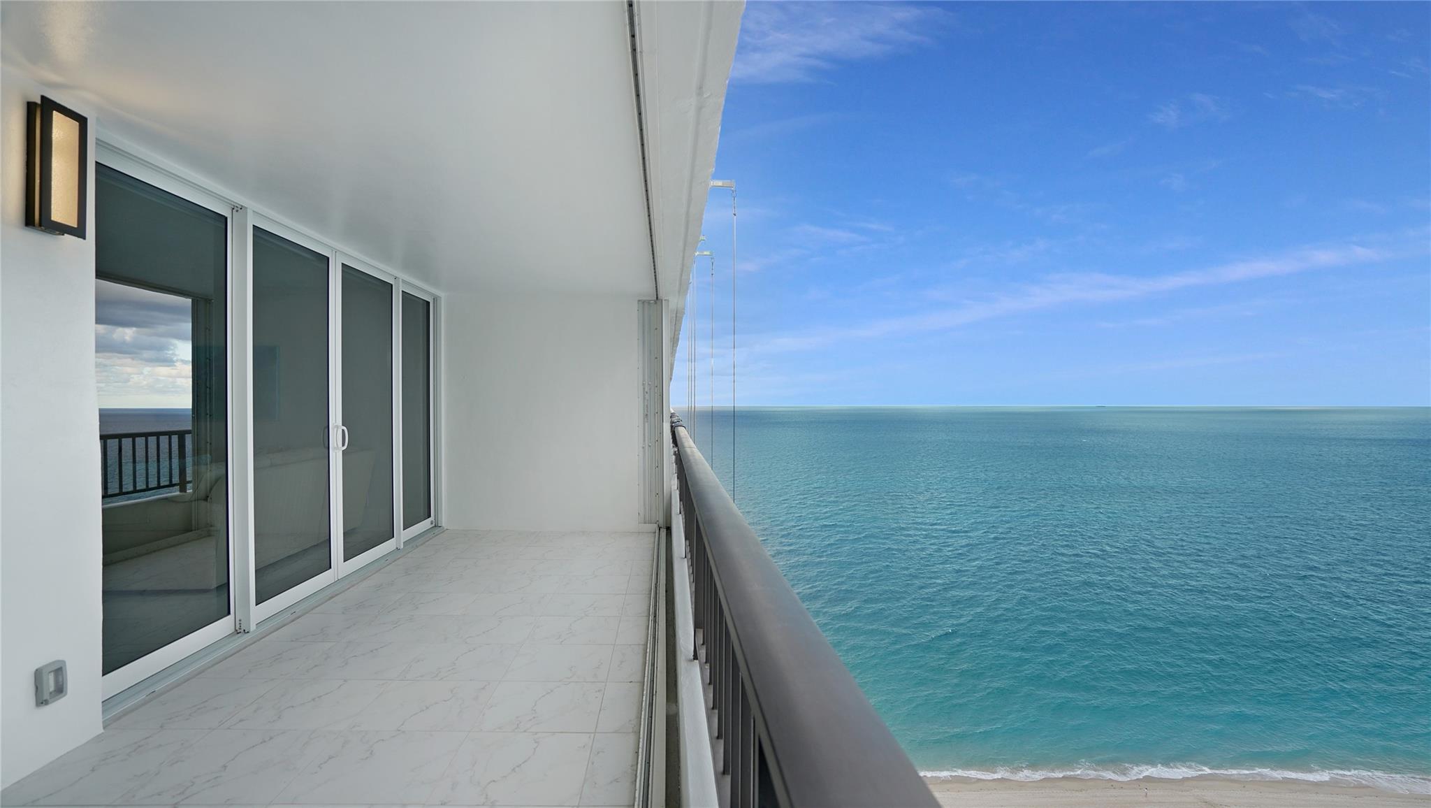 Plaza South - Residential Lease