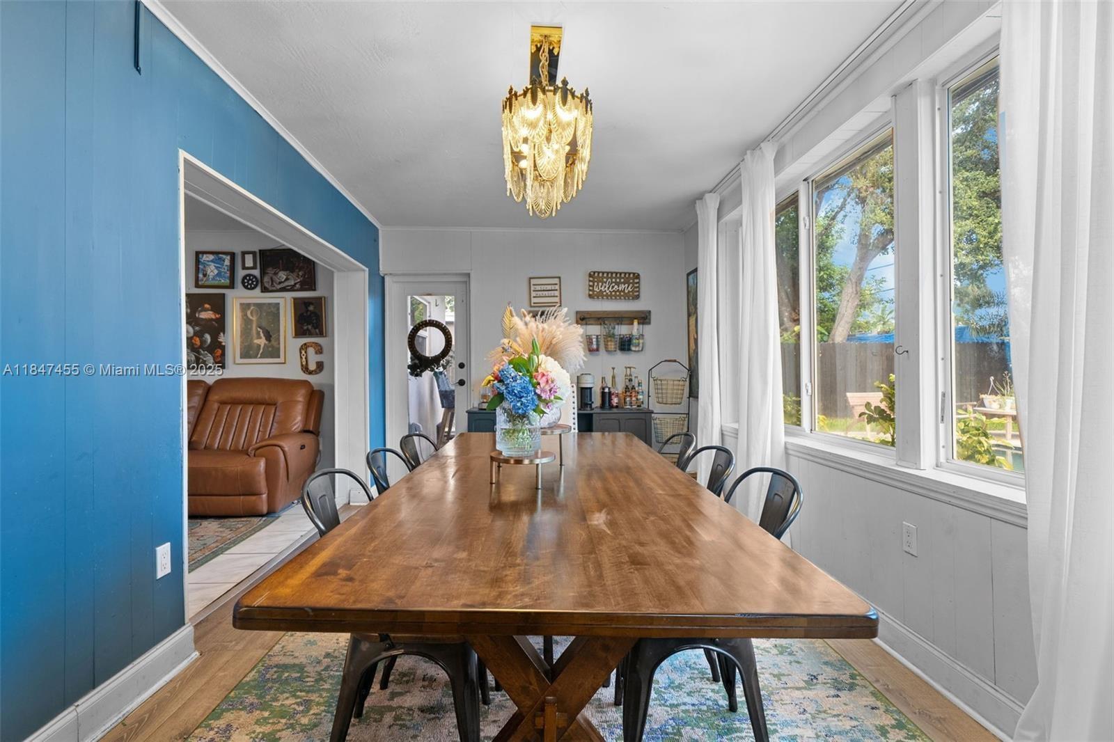 Driftwood Plaza 3 53-13 B - Residential