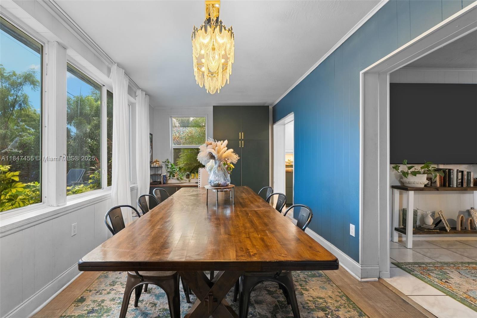 Driftwood Plaza 3 53-13 B - Residential