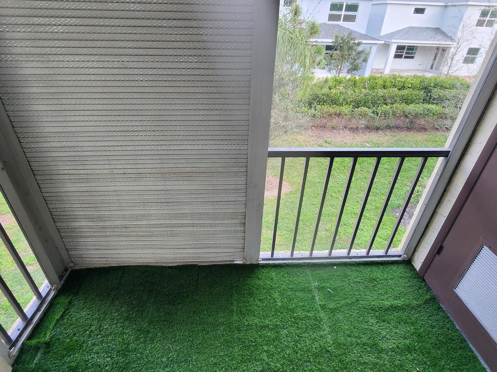 LUCERNE LAKES GOLF COLONY COND - Residential Lease