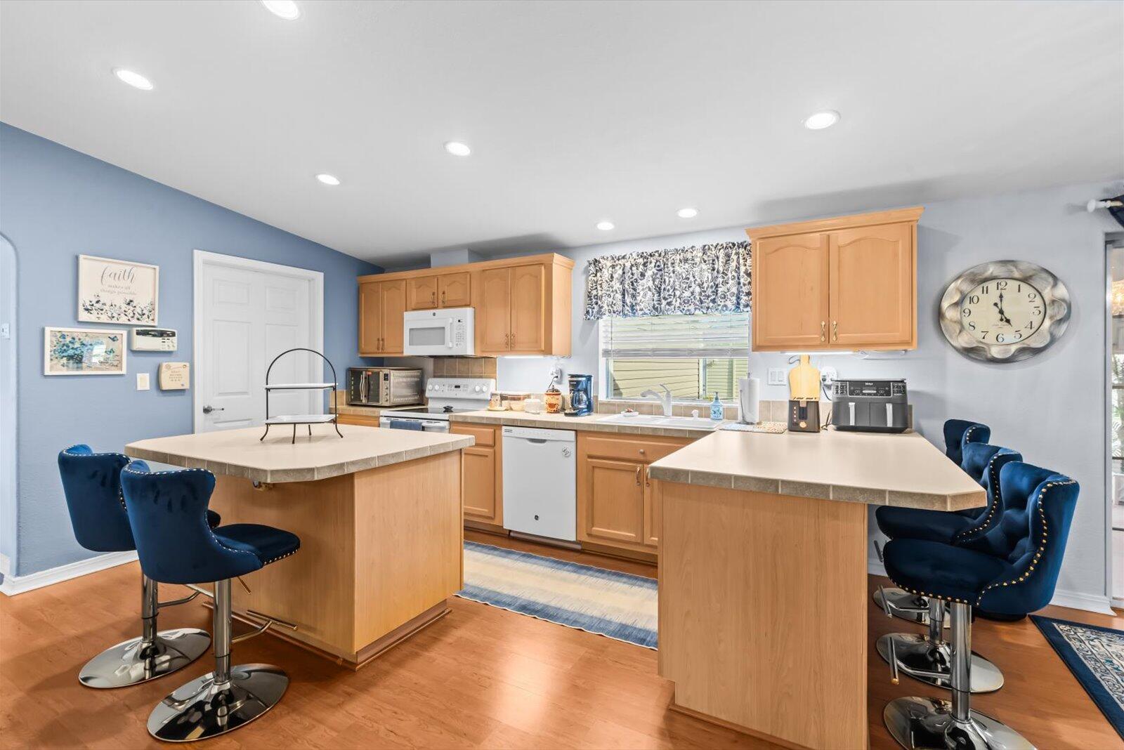 FAIRWAYS AT SAVANNA CLUB REPLAT NO 1 - Residential