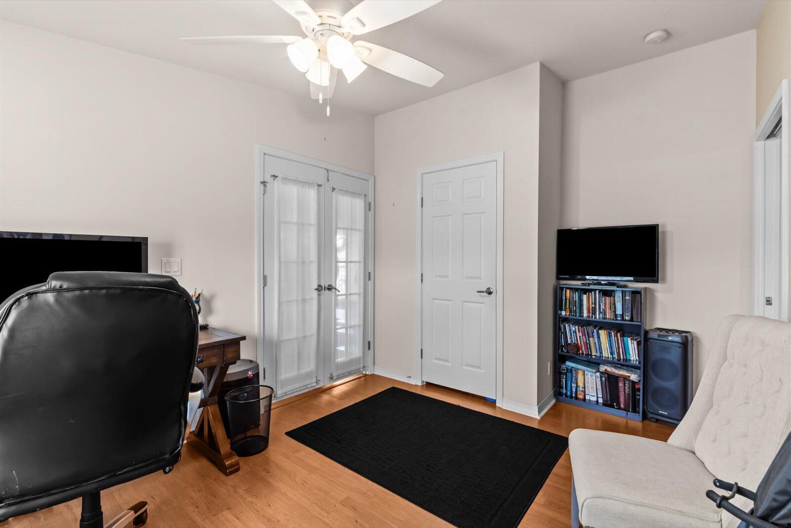 FAIRWAYS AT SAVANNA CLUB REPLAT NO 1 - Residential