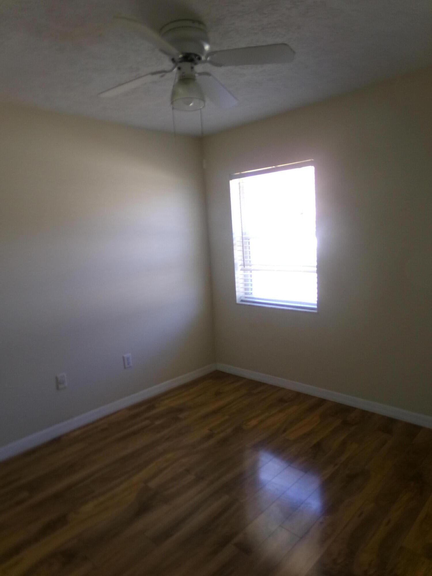 PORT ST LUCIE SECTION 13 - Residential