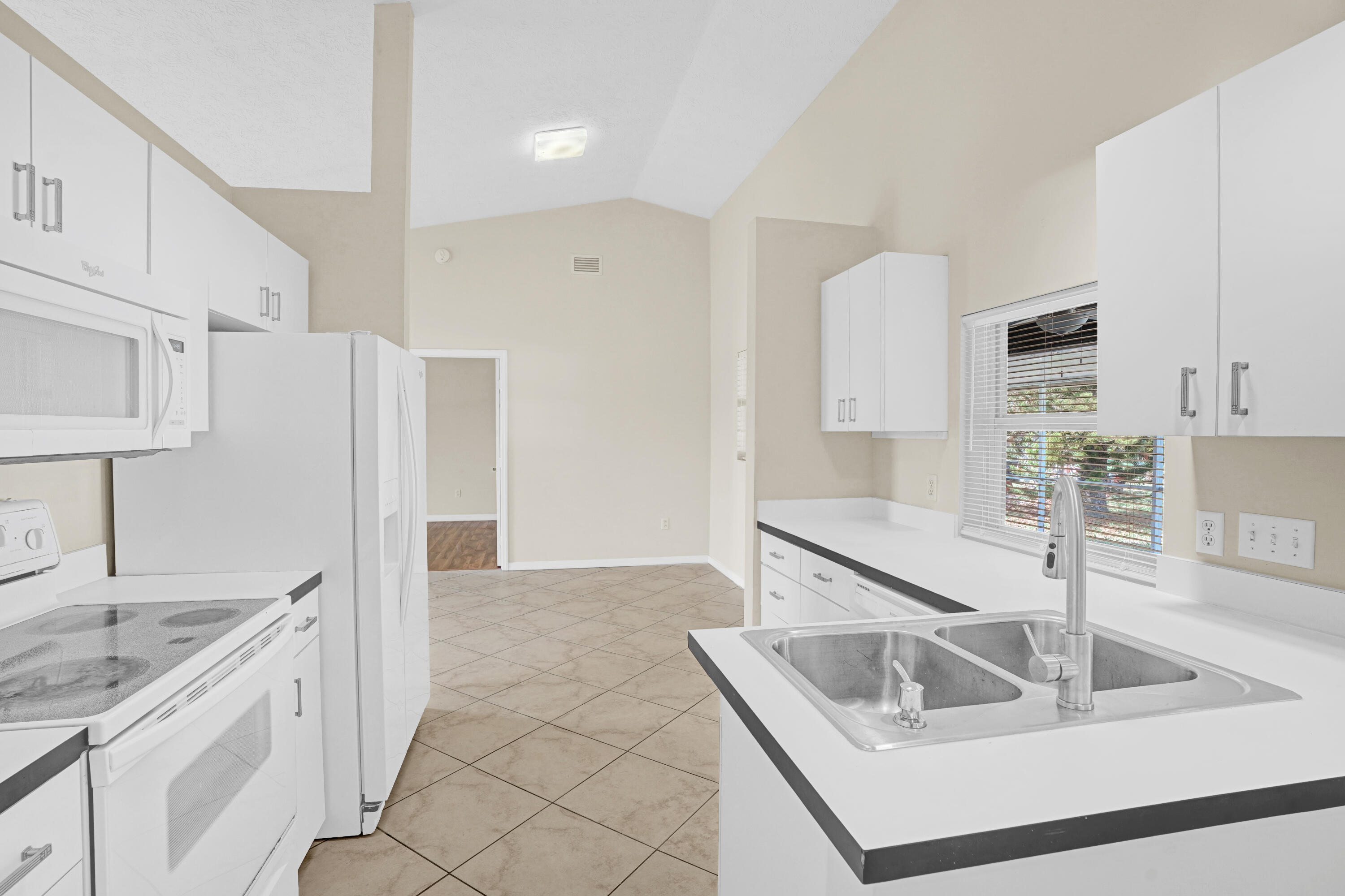 PORT ST LUCIE SECTION 13 - Residential