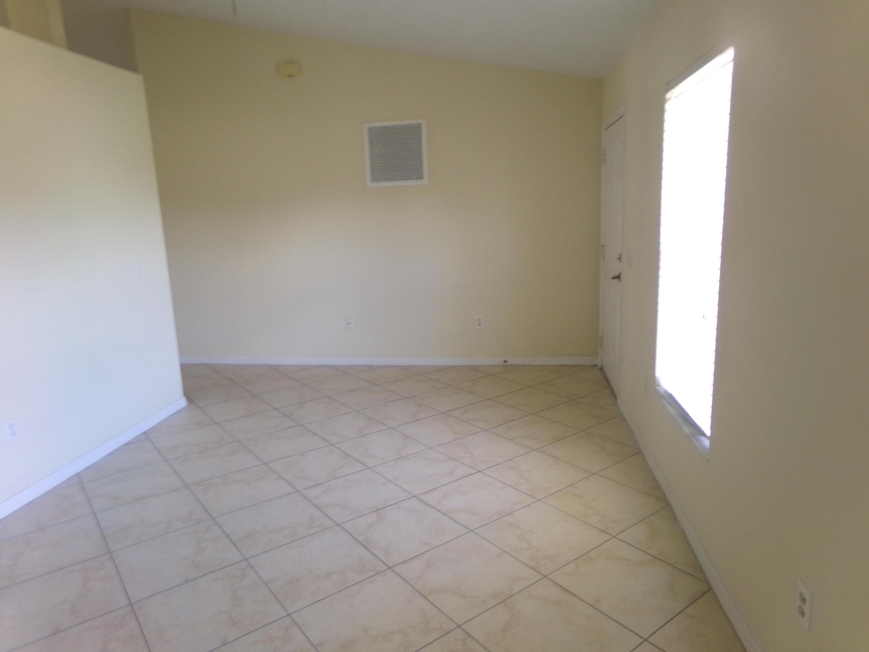 PORT ST LUCIE SECTION 13 - Residential