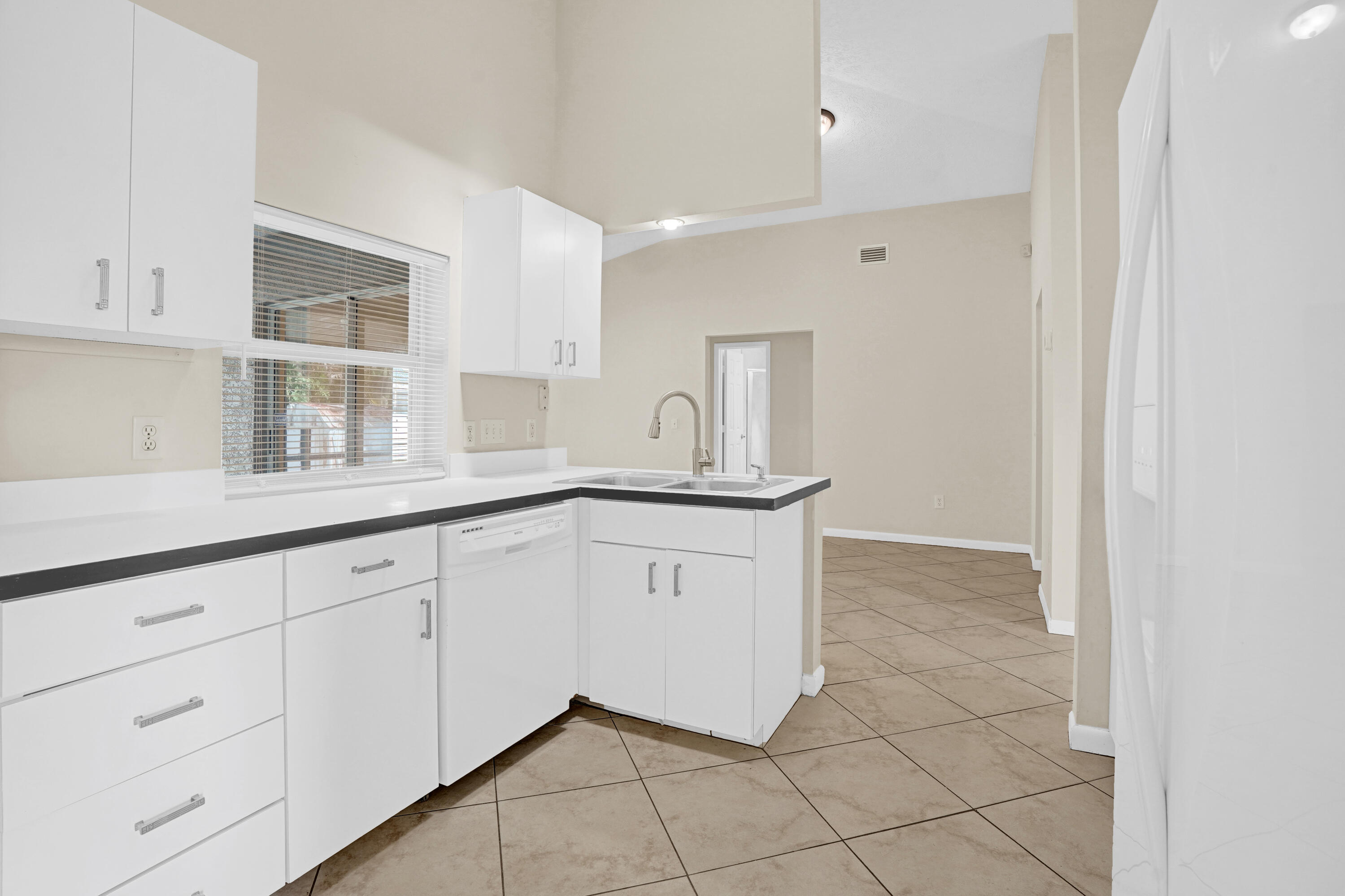 PORT ST LUCIE SECTION 13 - Residential