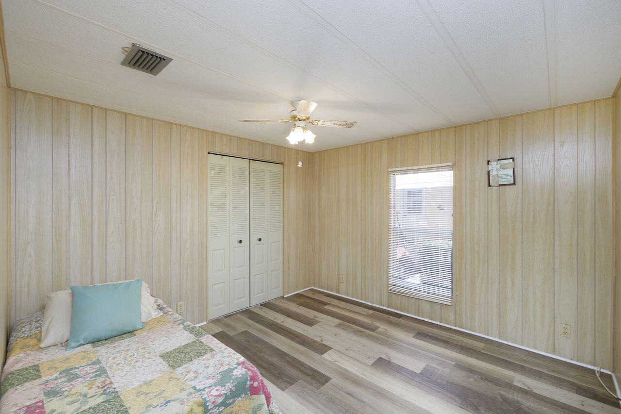 2001 N 83rd Ave Avenue N 1281