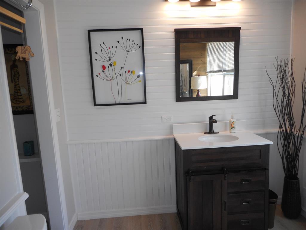 COLONIAL ESTATES - Residential