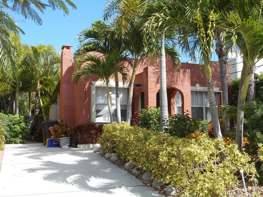 Wonderfully updated, this 2/2 with a pool is currently used as a vacation rental. Completely private around the heated pool; nice zen garden in the front. Crisp and tasteful interior with nice choices of tile, granite and paint. Currenty used as a vacation rental. Furniture could be negotiable.