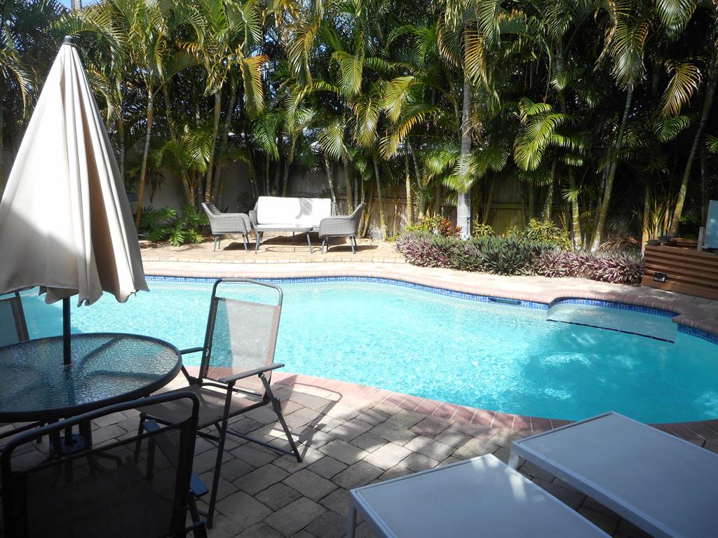 COLONIAL ESTATES - Residential