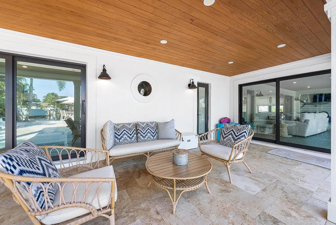 Riverside - Residential Lease