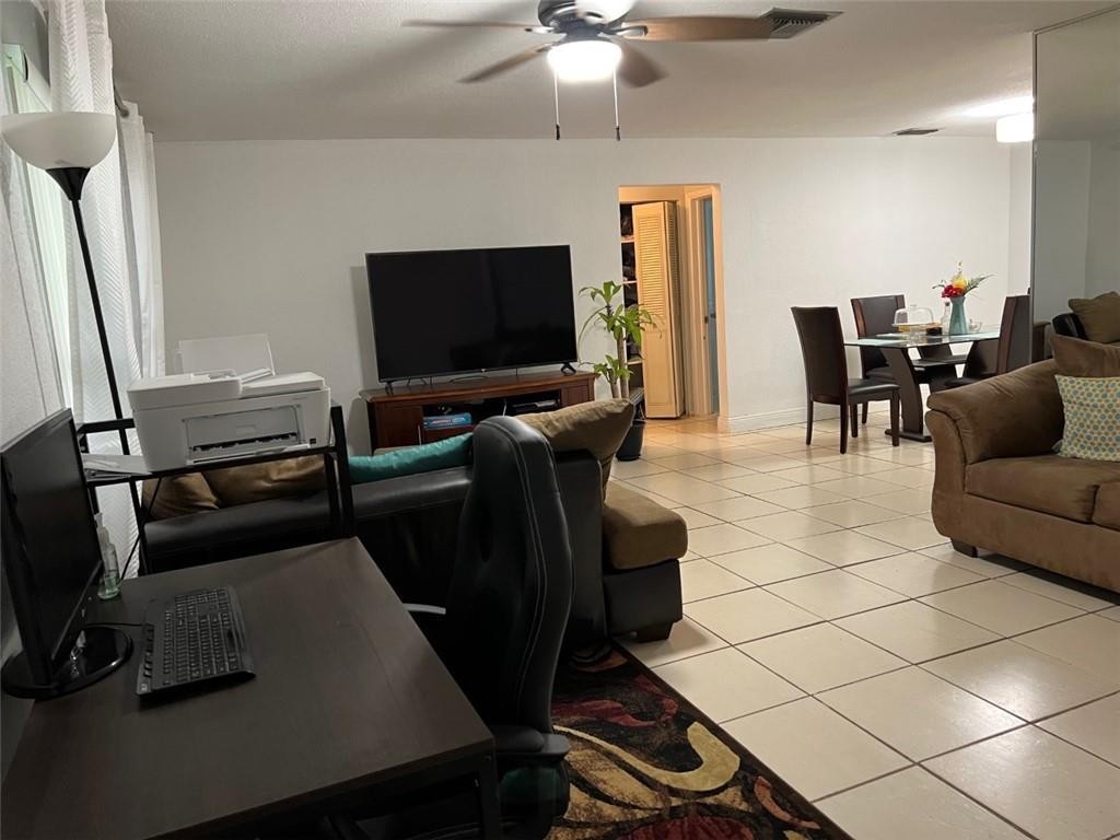 Westwood Community 5 78-3 - Residential