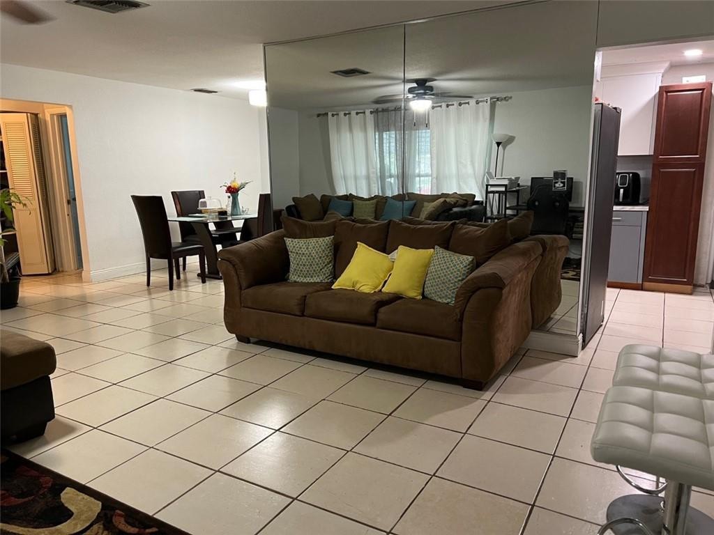 Westwood Community 5 78-3 - Residential