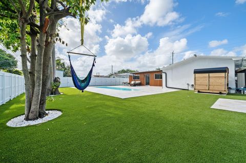 Tiny photo for 5420 Johnson Street, Hollywood, FL 33021 (MLS # B26012428)
