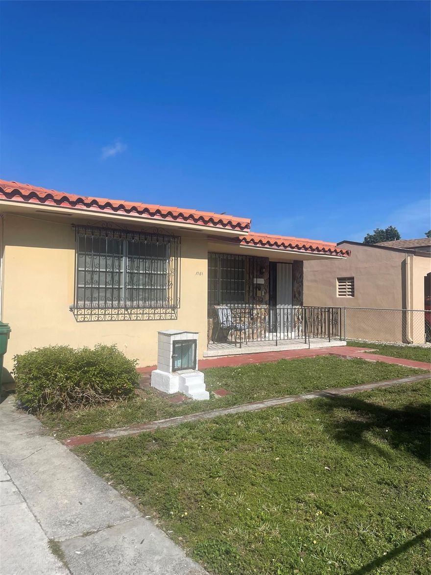 Little Havana Gem! 3BR/2BA House + Separate Studio on HUGE 5,900 SQFT Lot!

3 bed, 2 bath main house + rear studio w/ full bath & AC (perfect 4th BR, office etc). Covered carport, yard, spacious living room, Florida room, laundry + central AC.

Steps from iconic Calle Ocho! 
5-min Uber to restaurants, shopping, Metro, schools & Marlins Park 
Just 5 miles to South Beach & Crandon Park, minutes to Downtown
12 minutes to the airport.

Perfect family home OR smart investment. Endless possibilities – don’t miss this one!

Rare opportunity in one of Miami’s hottest neighborhoods! NO HOA, endless possibilities & opportunities! Walking distance to Domino Park, Ball & Chain, Azucar, & the best Cuban coffee on earth. Great for families, a light flip, or rent it out for steady income.