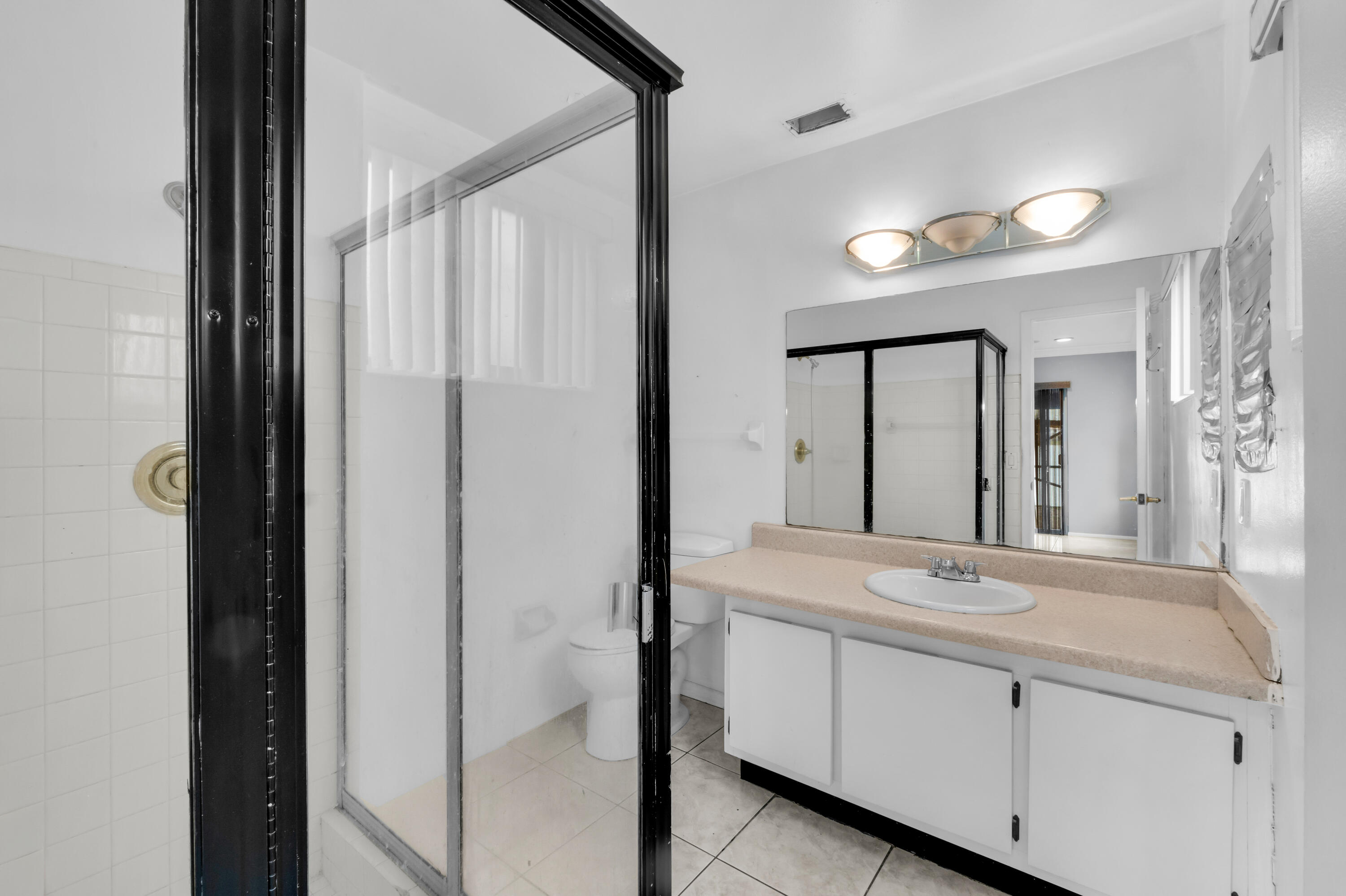 SUNRISE GOLF VILLAGE - Residential