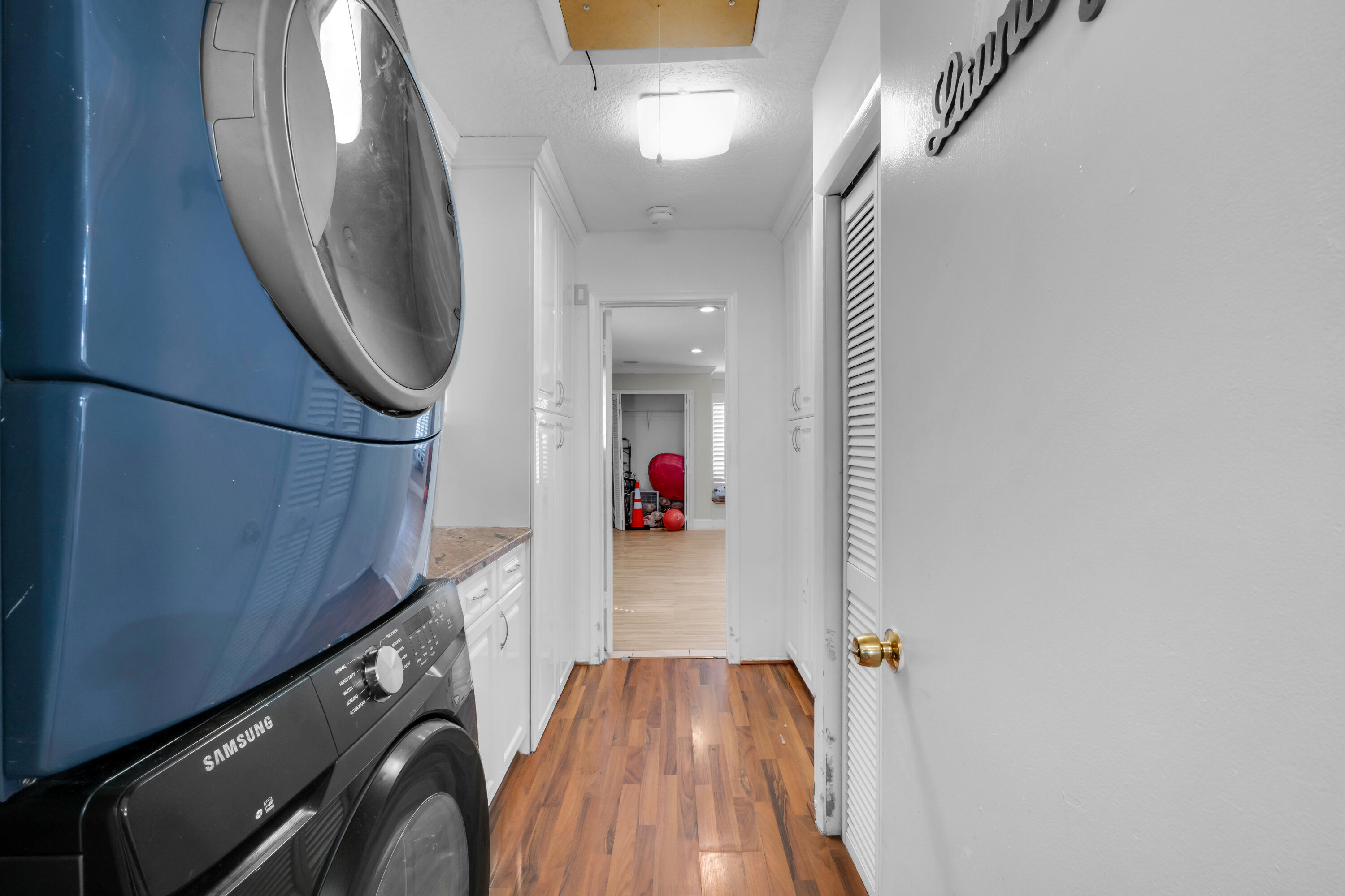 SUNRISE GOLF VILLAGE - Residential