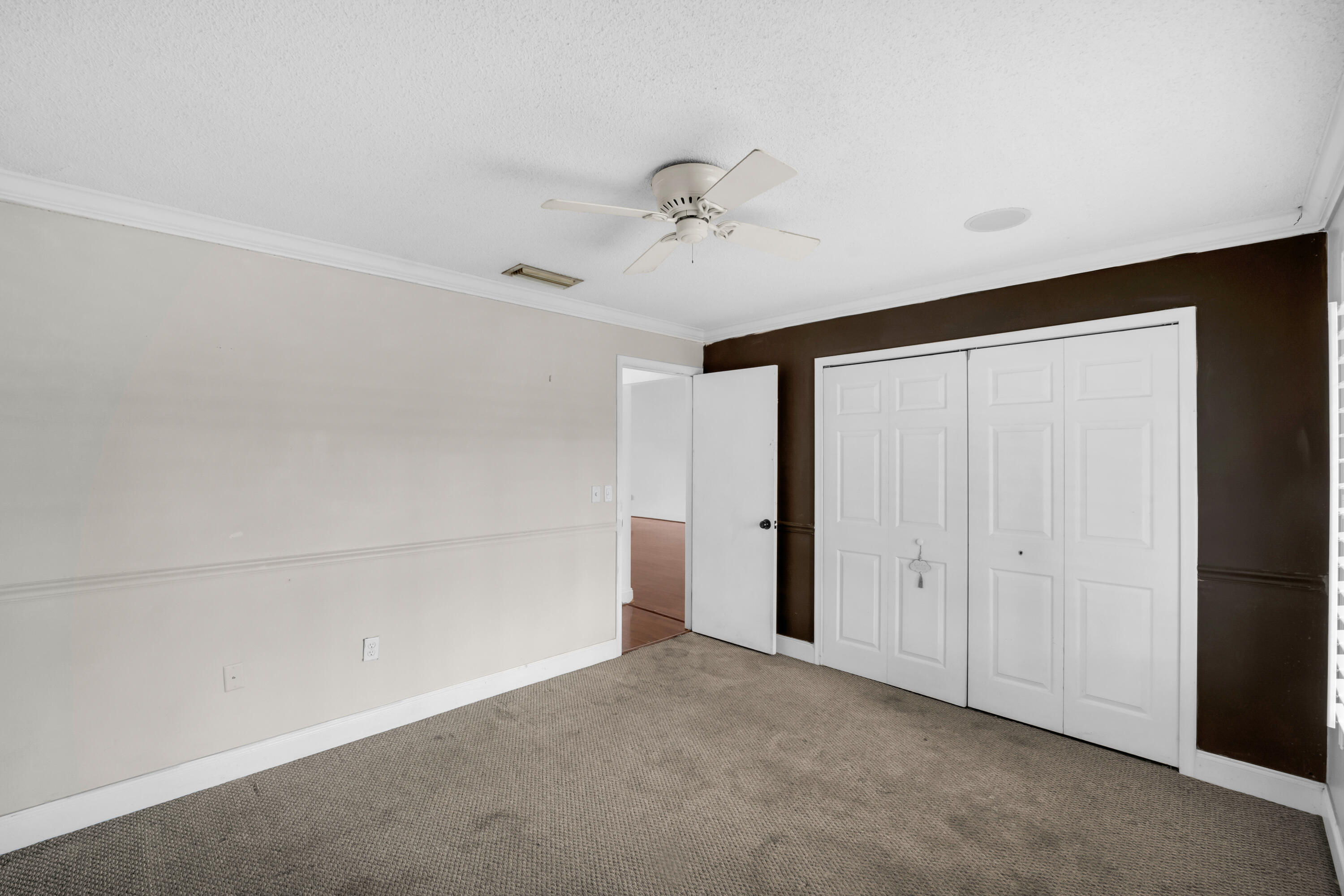 SUNRISE GOLF VILLAGE - Residential