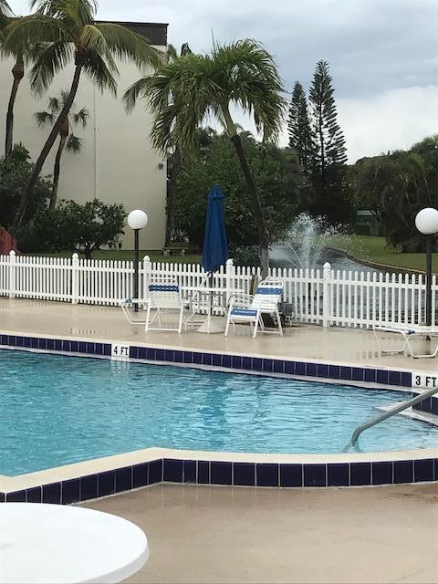 HIDDEN HARBOUR OF THE PALM BEACHES CONDO - Residential