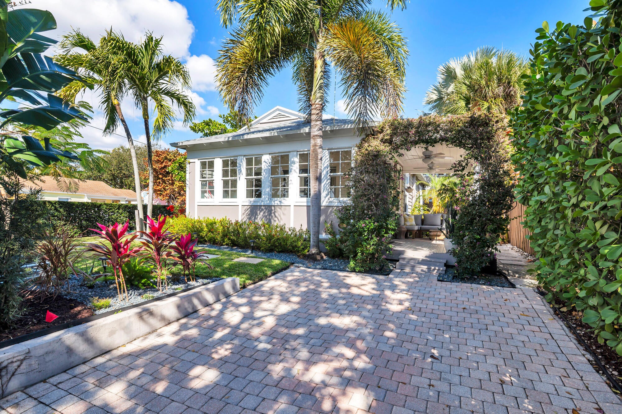 859 Sunset Road