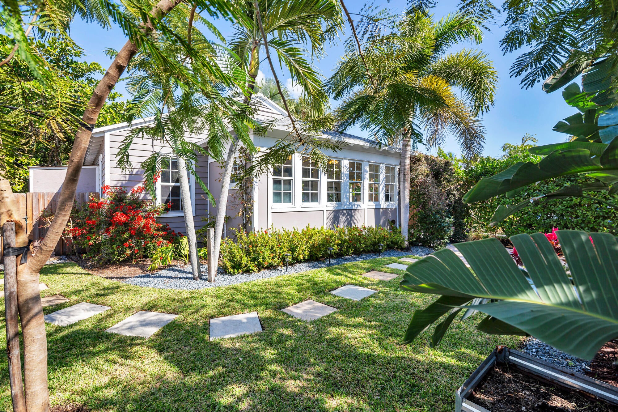859 Sunset Road