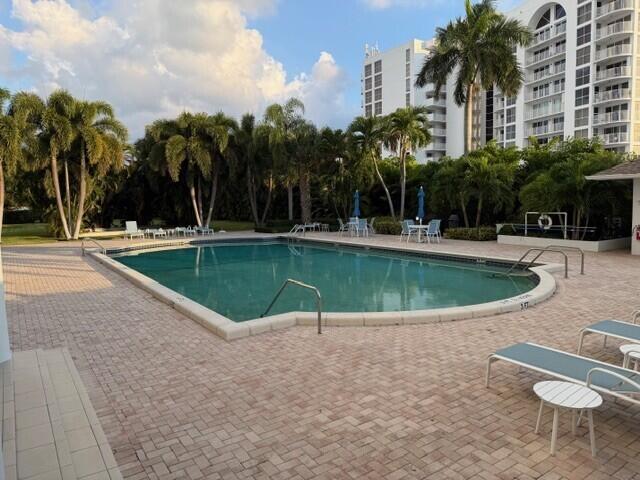 PORTOFINO SOUTH CONDO EST - Residential