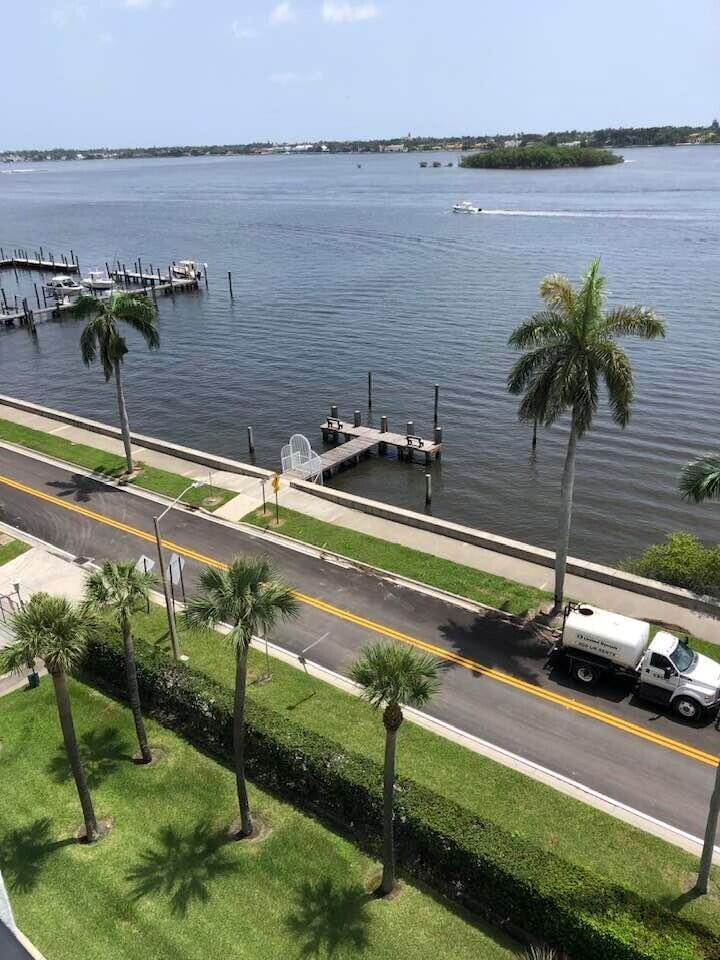 PORTOFINO SOUTH CONDO EST - Residential