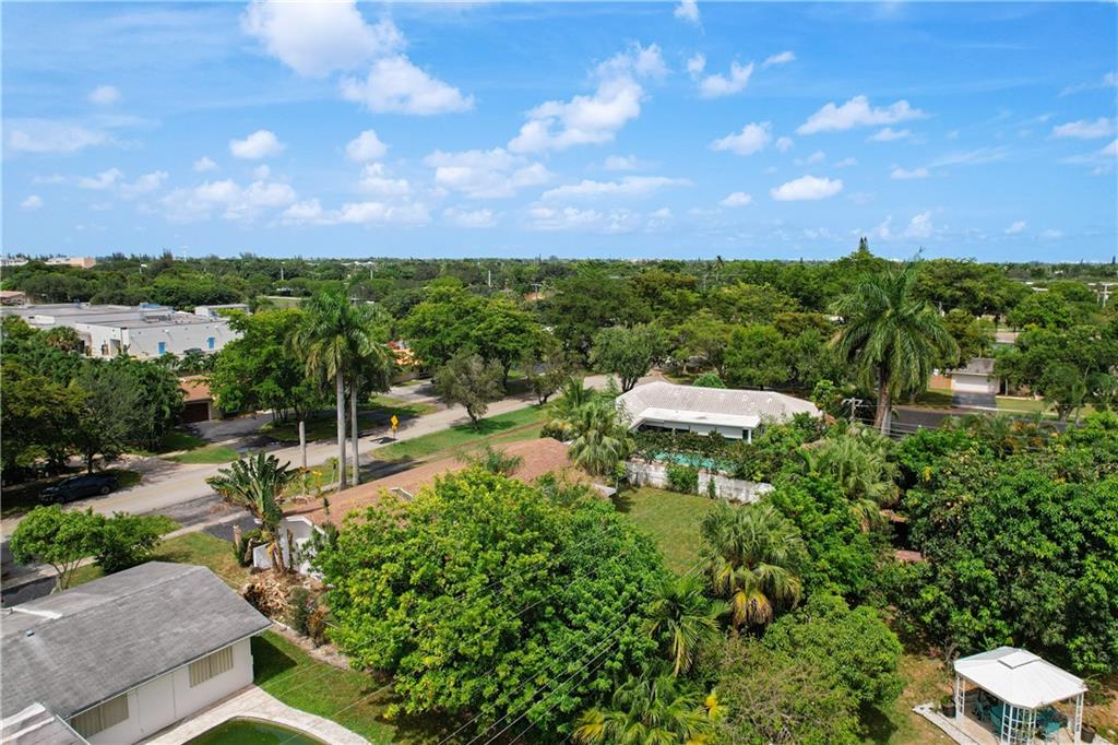 MIRROR LAKE ESTATES - Residential