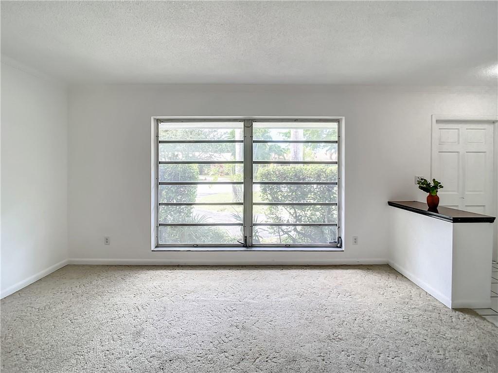 MIRROR LAKE ESTATES - Residential