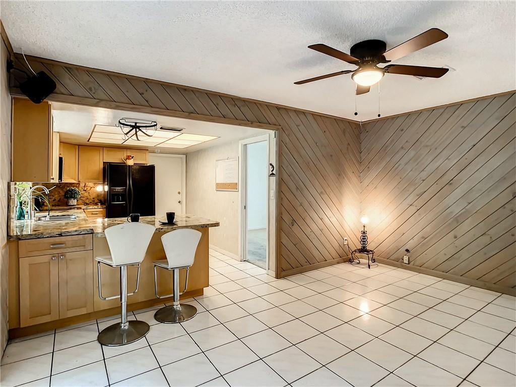 MIRROR LAKE ESTATES - Residential