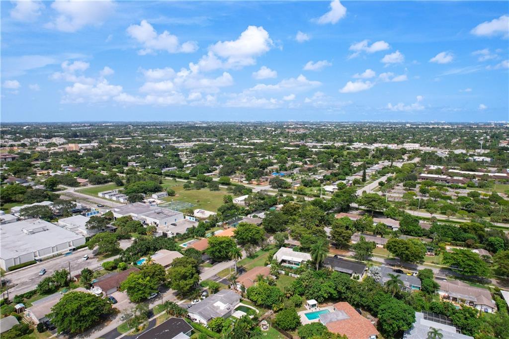 MIRROR LAKE ESTATES - Residential