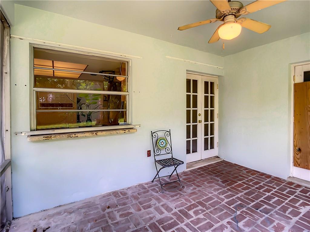 MIRROR LAKE ESTATES - Residential