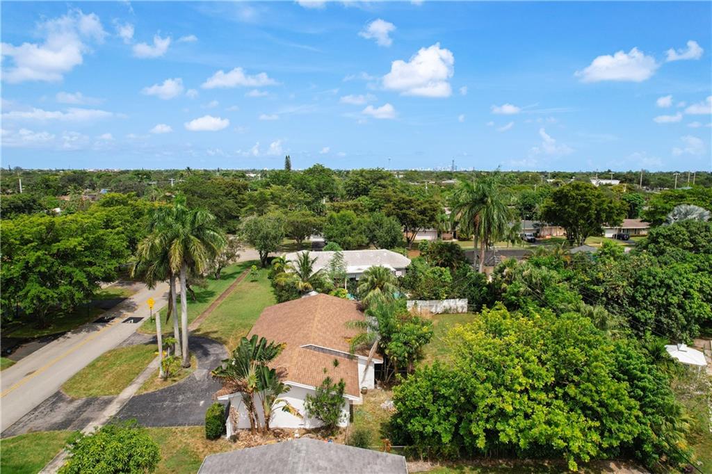 MIRROR LAKE ESTATES - Residential