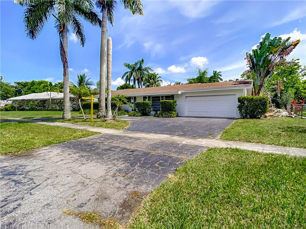 MIRROR LAKE ESTATES - Residential