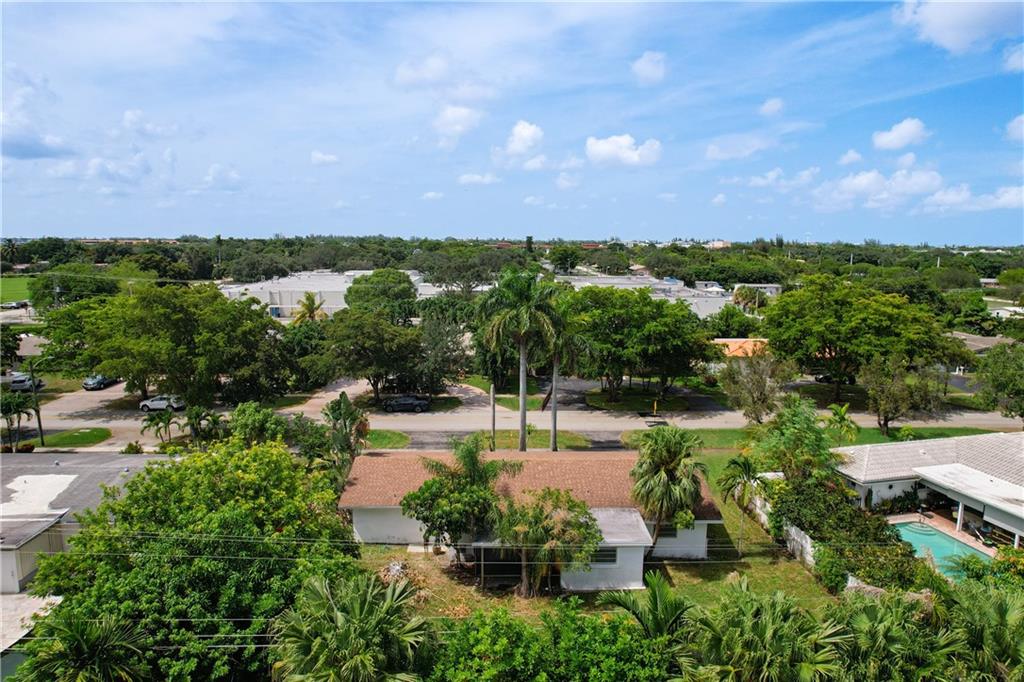 MIRROR LAKE ESTATES - Residential