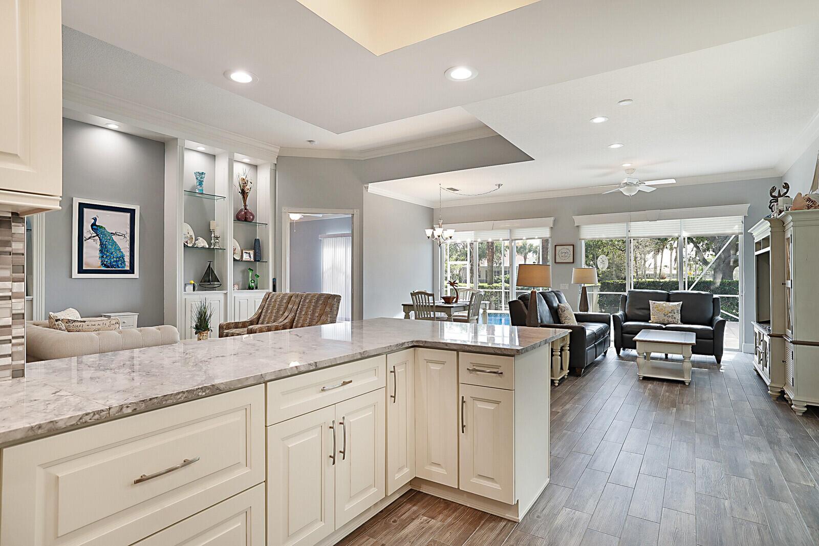 ISLES AT PALM BEACH GARDE - Residential