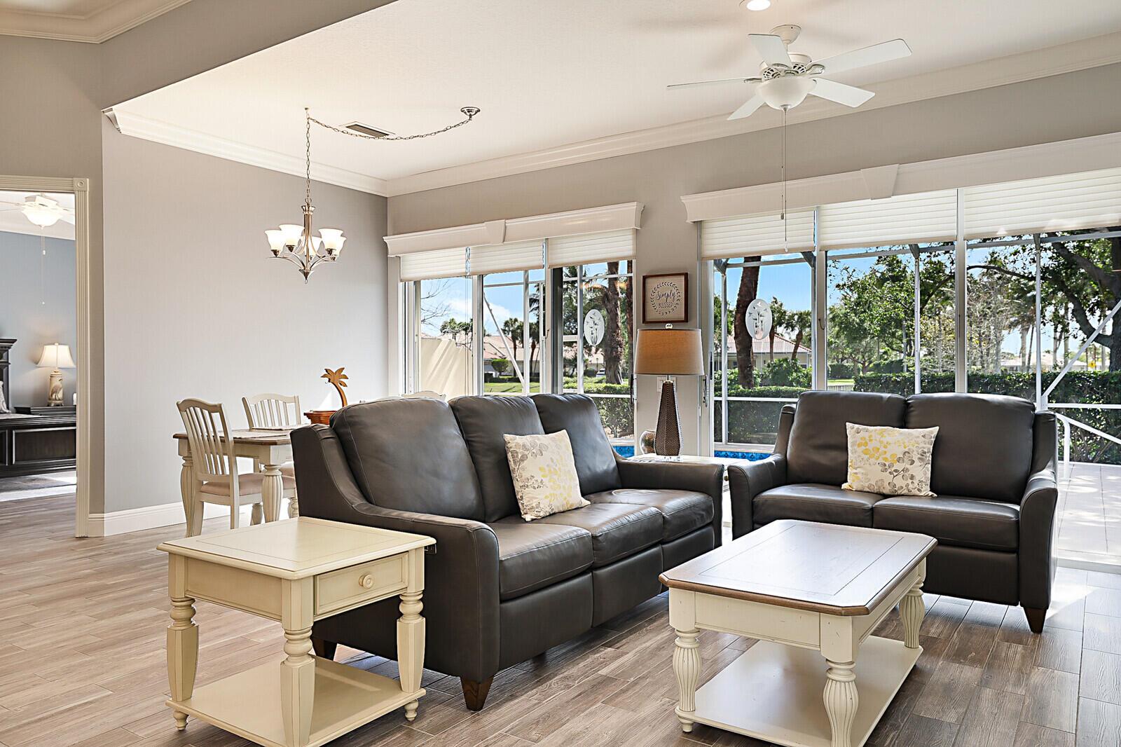 ISLES AT PALM BEACH GARDE - Residential